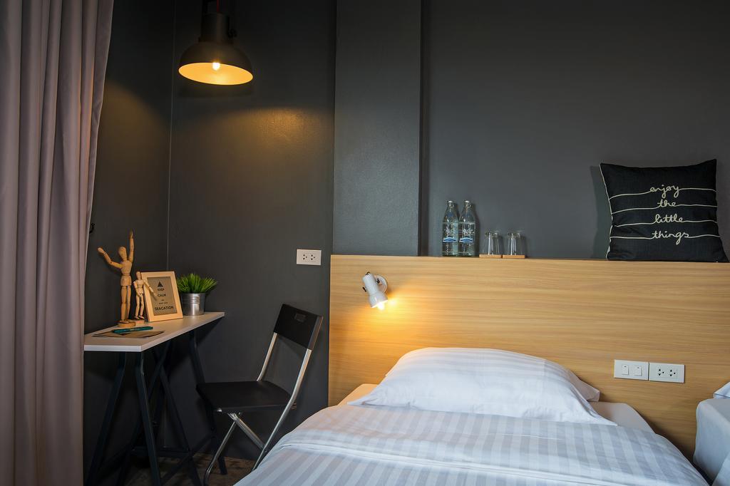ศรีสุขสันต์ สแควร์  Hostel Krabi ภายนอก รูปภาพ
