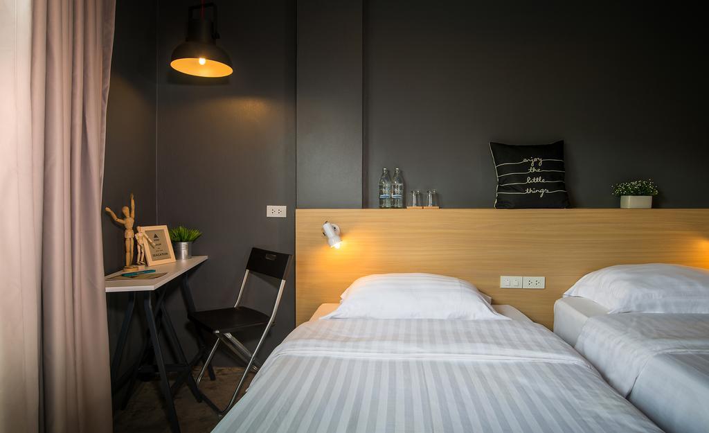 ศรีสุขสันต์ สแควร์  Hostel Krabi ภายนอก รูปภาพ